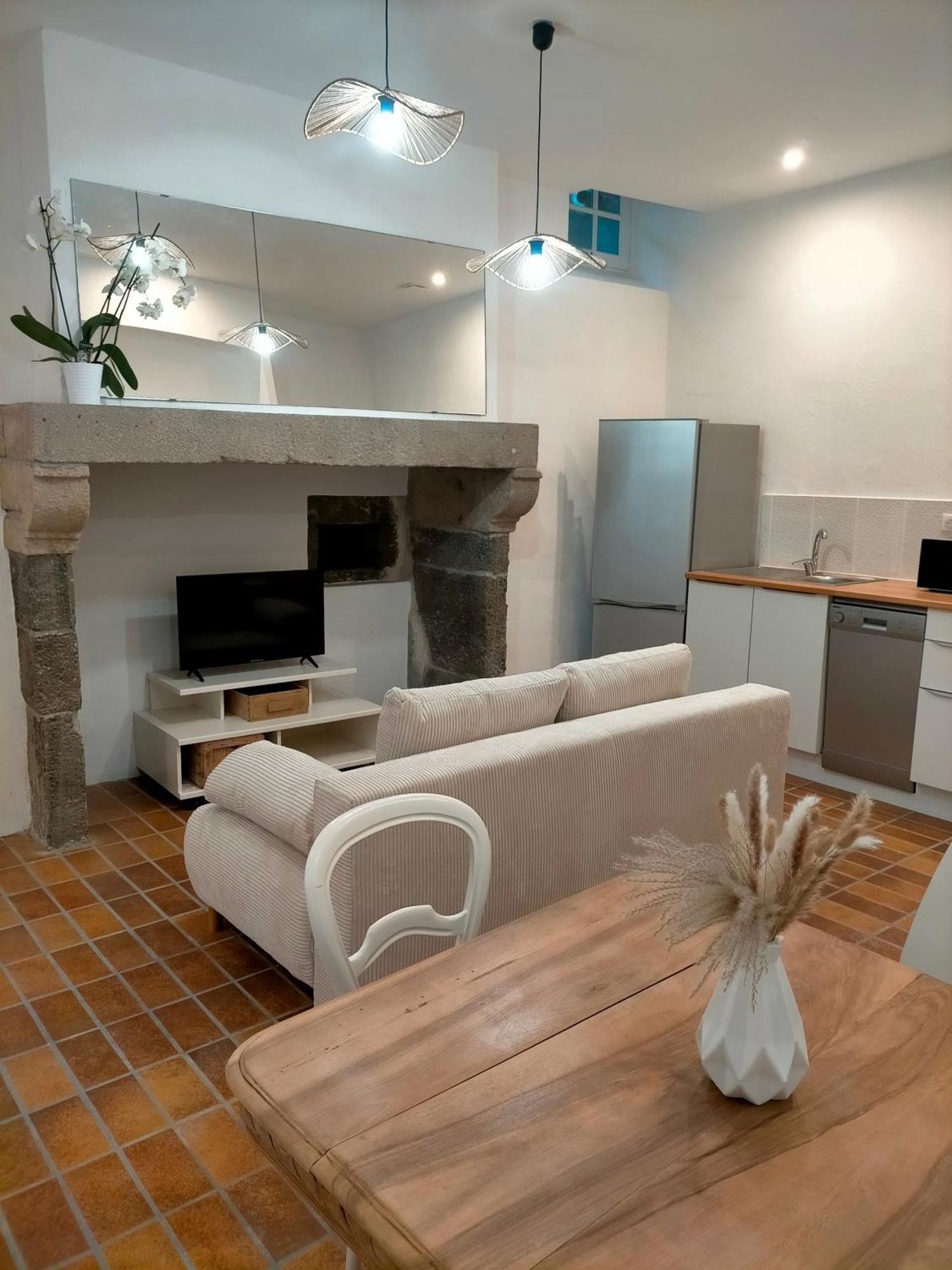 Le Relax Max Le Puy-en-Velay Exterior foto